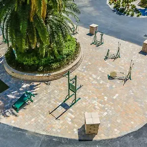 Tropical Serenity-water View Heated Pool Tiki Bar Holiday home